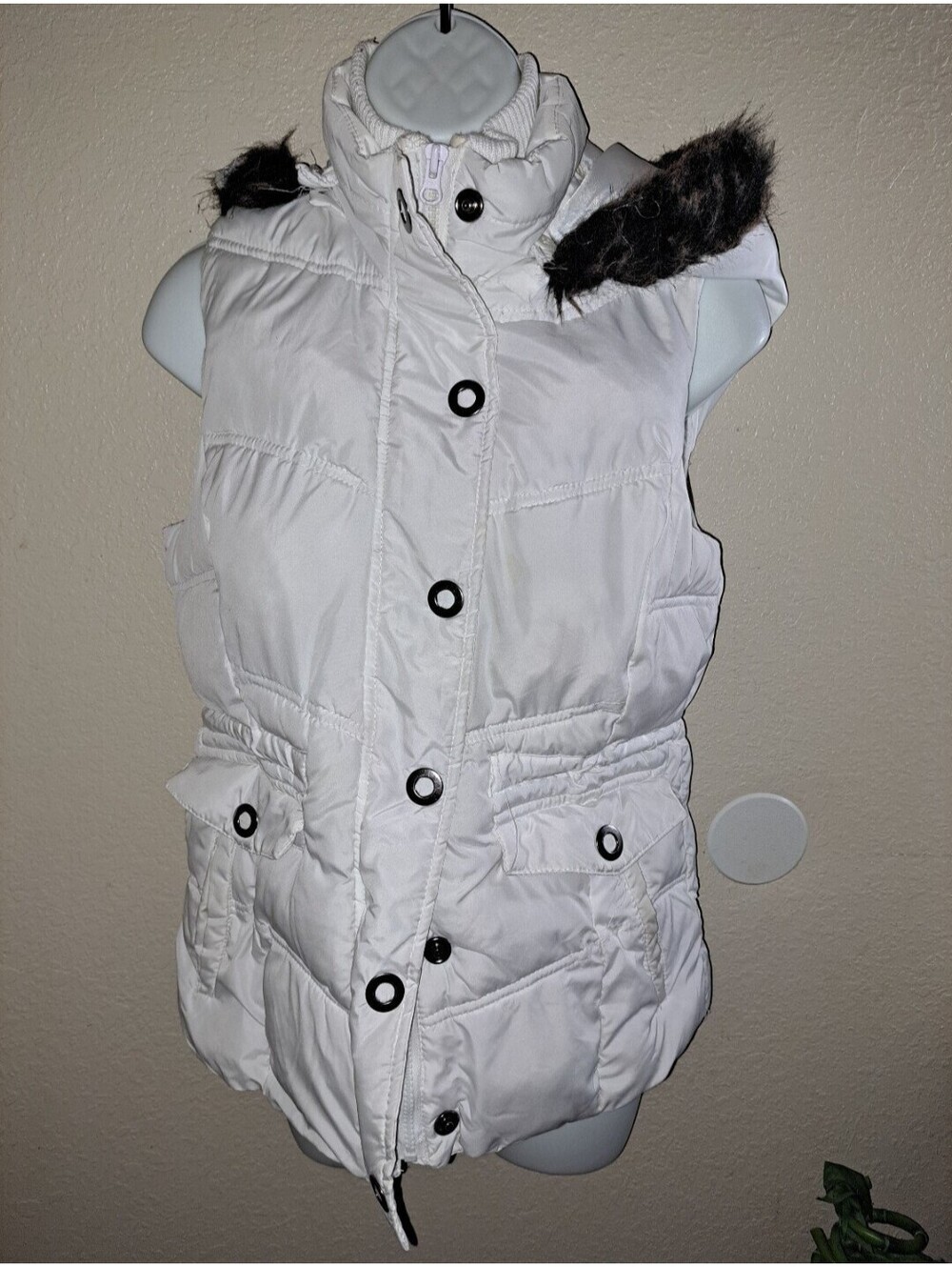Faded Glory Puffer Vest